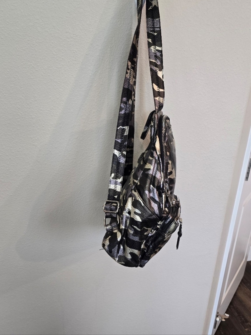 Aimee Kestenberg Becca Pebbeled Leather Metallic Camoflauge Backpack Womens - Picture 9 of 14
